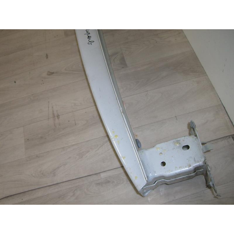 Renfort pare choc arriere (traverse) SKODA SUPERB 2 PHASE 1 d’occasion