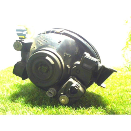 Optique avant principal droit (feux)(phare) TOYOTA COROLLA 9 PHASE 1 d’occasion