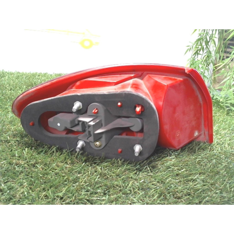 Feu arriere principal droit (feux) ALFA ROMEO 147 PHASE 1 d’occasion