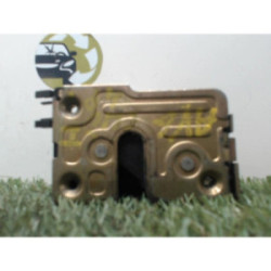 Serrure de hayon RENAULT CLIO 2 PHASE 1 d’occasion
