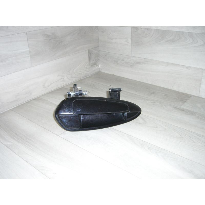 Poignee porte arriere droit FIAT PUNTO EVO 3 d’occasion