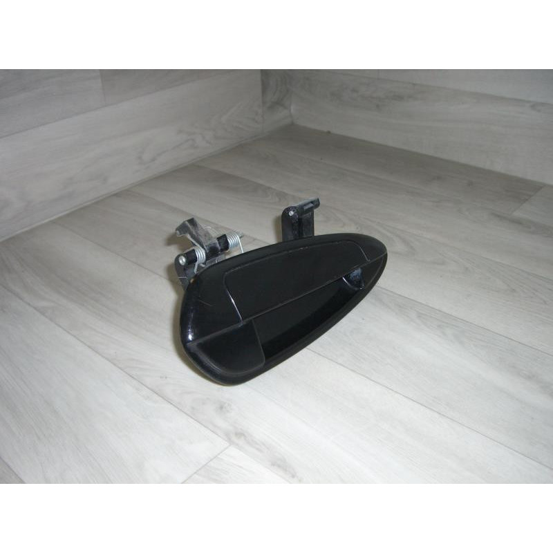 Poignee porte arriere droit FIAT PUNTO EVO 3 d’occasion