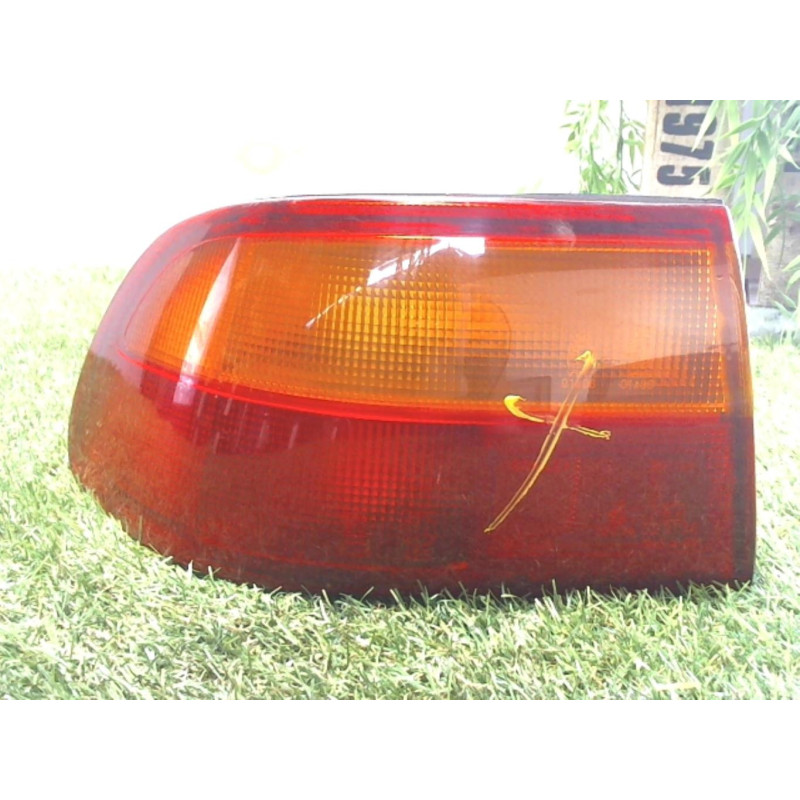 Feu arriere principal gauche (feux) HONDA CIVIC 5 PHASE 1 d’occasion