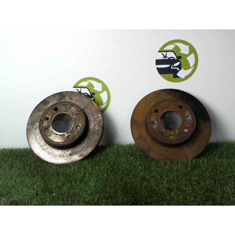 Paire de disques avant (freinage) RENAULT TWINGO 1 PHASE 2 d’occasion