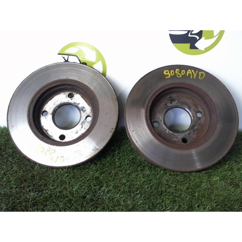 Paire de disques avant (freinage) FORD FOCUS 1 BREAK d’occasion