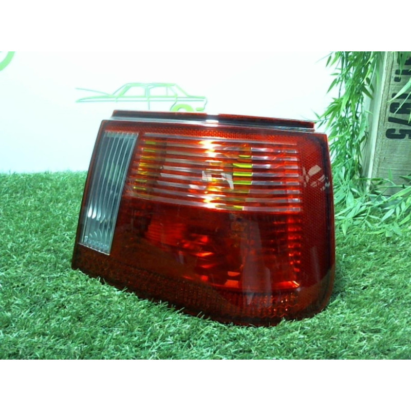 Feu arriere principal droit (feux) SEAT IBIZA 2 PHASE 3 d’occasion