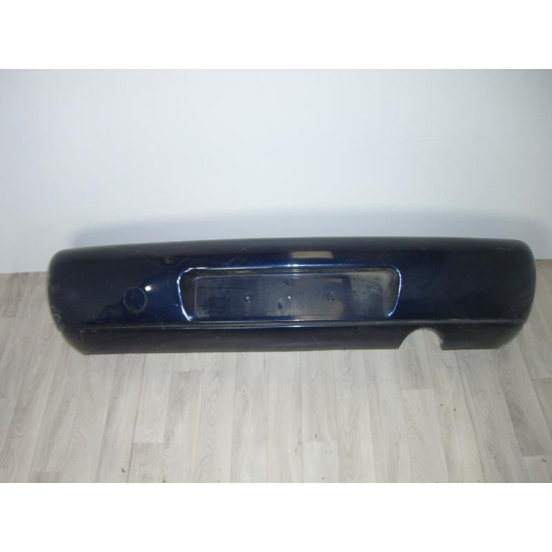 Pare choc arriere FORD FIESTA 4 PHASE 1 d’occasion