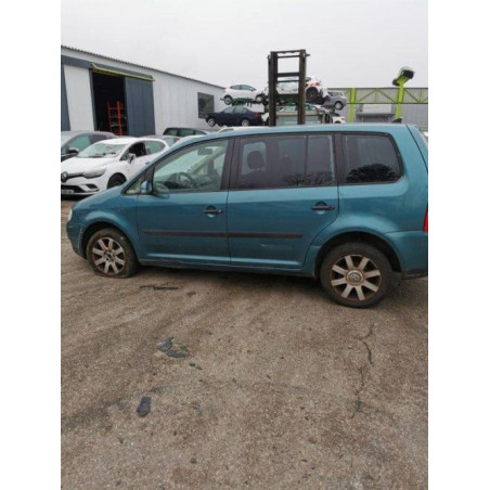 Support de pare chocs avant VOLKSWAGEN TOURAN 1 PHASE 1 d’occasion