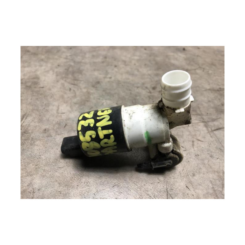 Pompe lave glace avant PEUGEOT PARTNER 2 PHASE 2 d’occasion