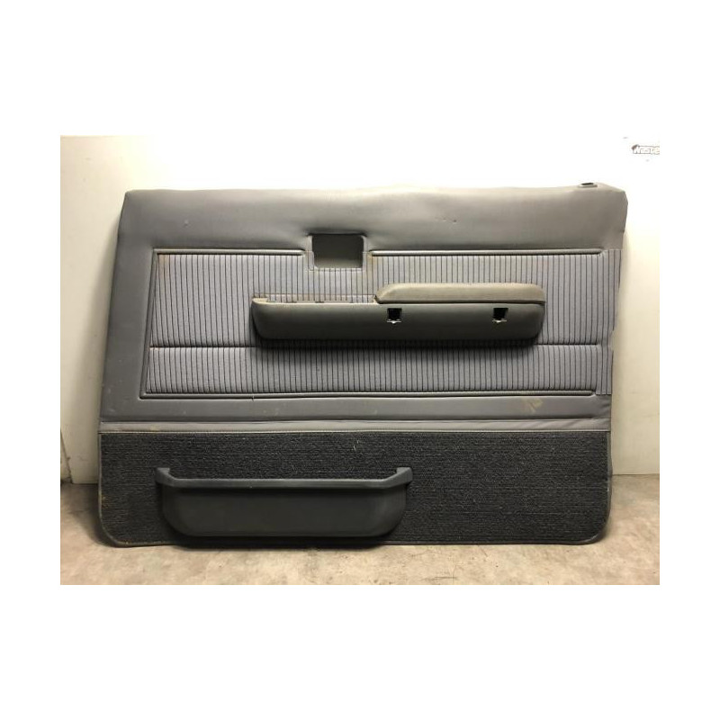 Panneau de porte avant droit TOYOTA LAND CRUISER 70 1990 d’occasion