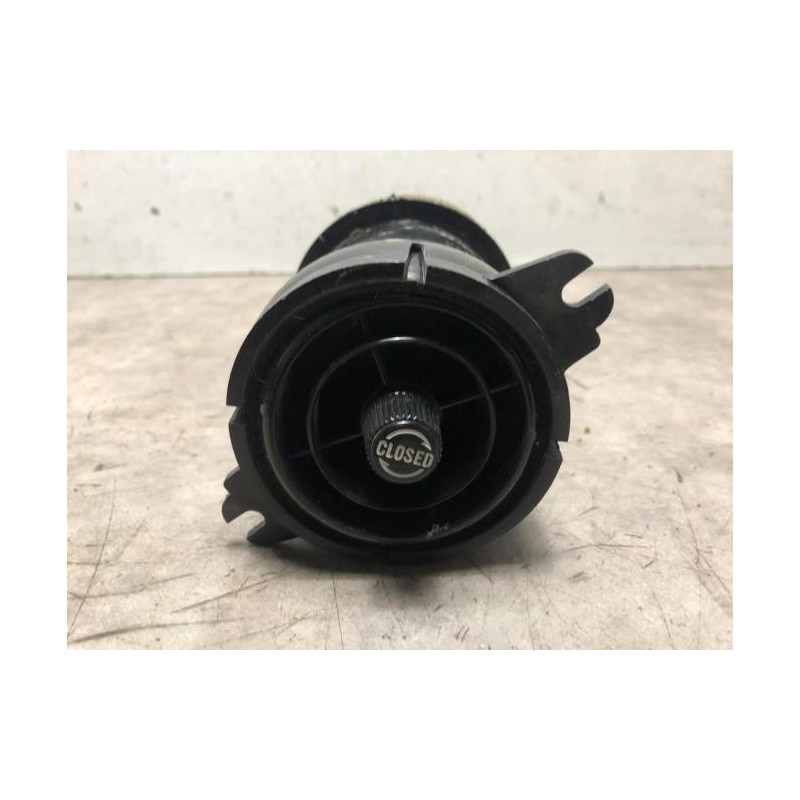 Aerateur tableau de bord avant gauche TOYOTA LAND CRUISER 70 1990 d’occasion