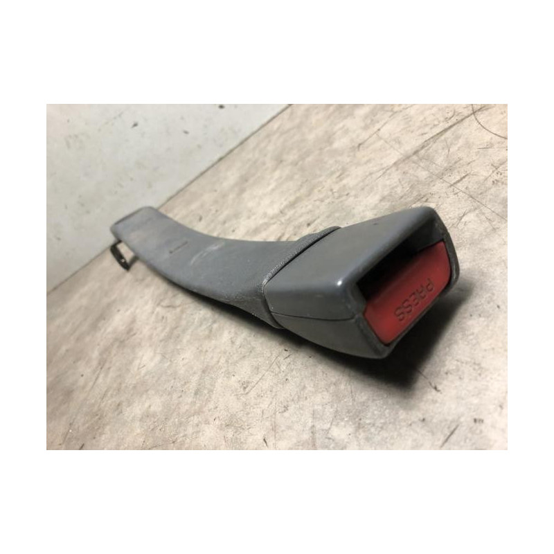 Attache ceinture avant gauche TOYOTA LAND CRUISER 70 1990 d’occasion