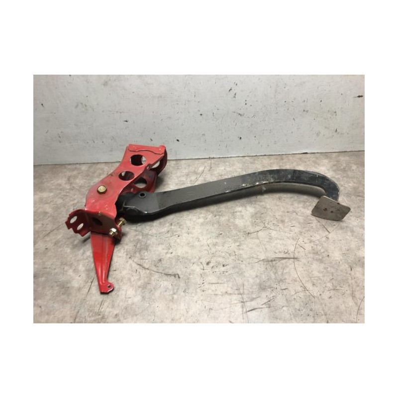 Pedalier d'embrayage TOYOTA LAND CRUISER 70 1990 d’occasion