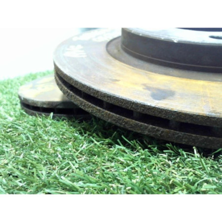 Paire de disques avant (freinage) RENAULT TWINGO 2 PHASE 1 d’occasion
