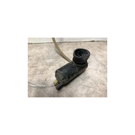 Pompe lave glace avant TOYOTA LAND CRUISER 70 1990 d’occasion