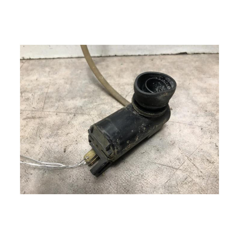 Pompe lave glace avant TOYOTA LAND CRUISER 70 1990 d’occasion
