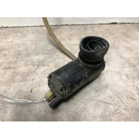 Pompe lave glace avant TOYOTA LAND CRUISER 70 1990 d’occasion