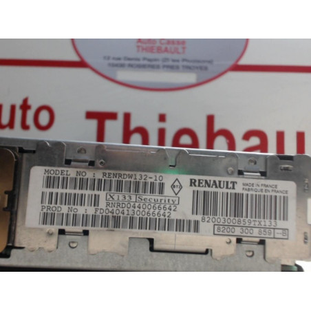 Autoradio d'origine RENAULT MEGANE SCENIC I PHASE 1 d’occasion