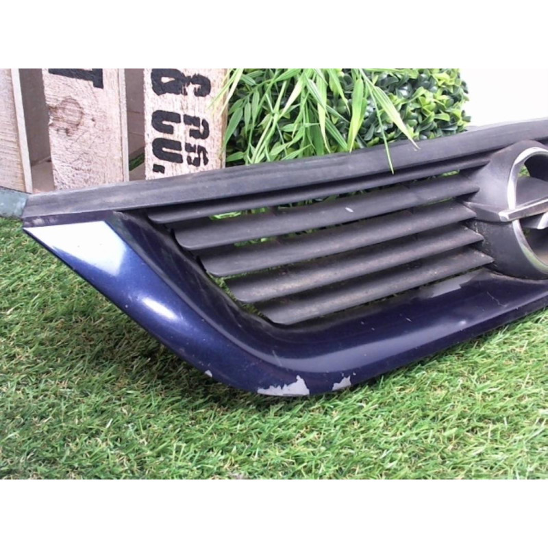 Calandre OPEL VECTRA B PHASE 1 d’occasion