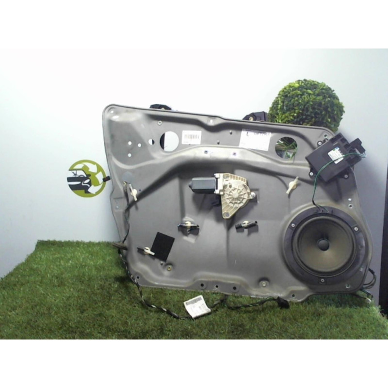 Leve vitre electrique avant gauche MERCEDES CLASSE B 245 PHASE 1 d’occasion