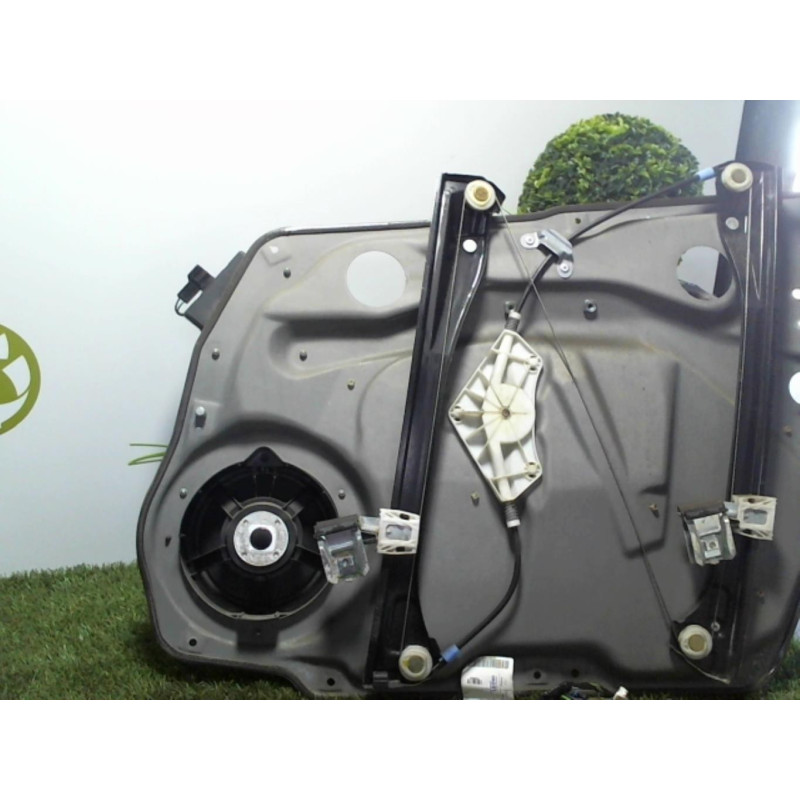 Leve vitre electrique avant gauche MERCEDES CLASSE B 245 PHASE 1 d’occasion