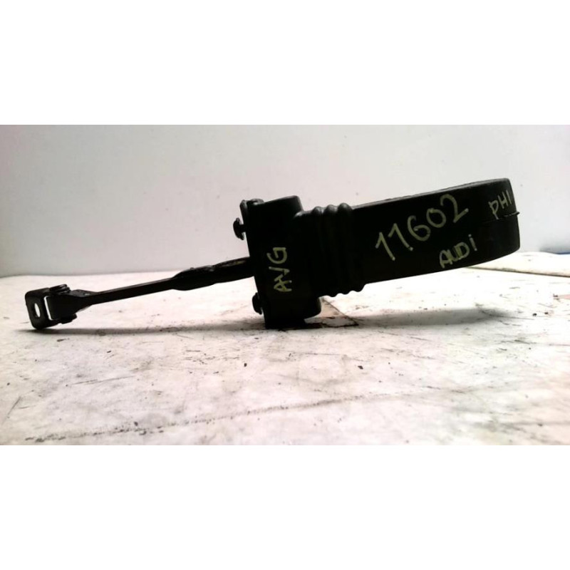 Tirant de porte avant gauche AUDI A4 3 AVANT PHASE 1 BREAK d’occasion