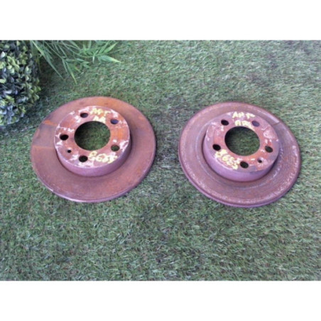 Paire de disques arriere (freinage) VOLKSWAGEN GOLF 4 d’occasion