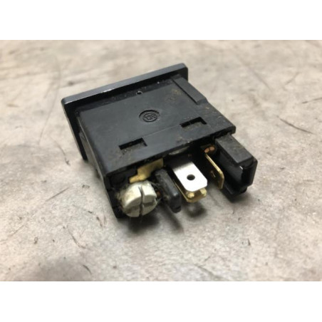 Commande degivrage lunette arriere TOYOTA LAND CRUISER 70 1990 d’occasion