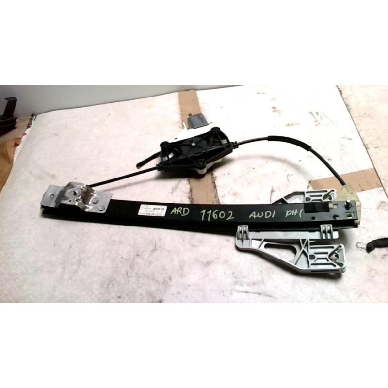 Moteur leve vitre arriere droit AUDI A4 3 AVANT PHASE 1 BREAK d’occasion
