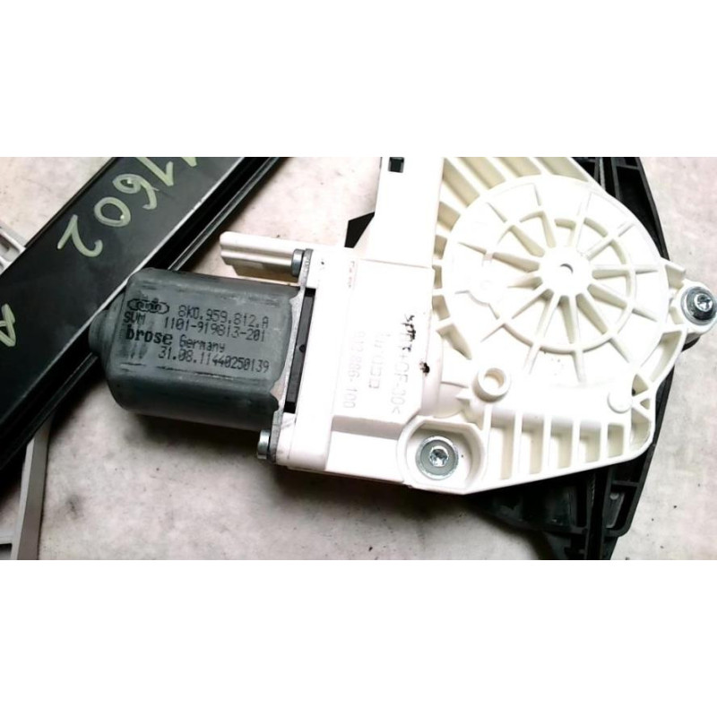 Moteur leve vitre arriere droit AUDI A4 3 AVANT PHASE 1 BREAK d’occasion