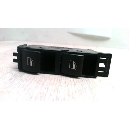 Interrupteur de leve vitre avant gauche BMW SERIE 3 E46 COUPE PHASE 2 d’occasion