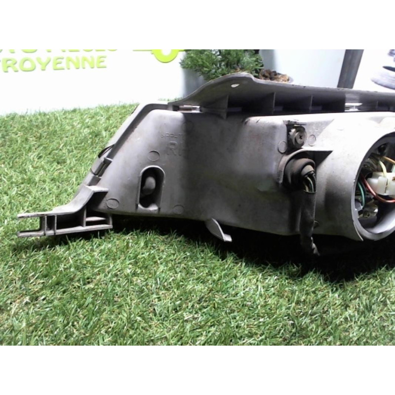 Optique avant principal droit (feux)(phare) DAEWOO NEXIA d’occasion