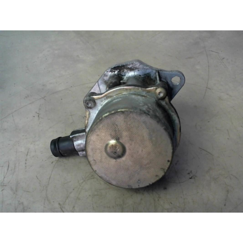 Pompe à vide RENAULT CLIO 2 PHASE 2 d’occasion