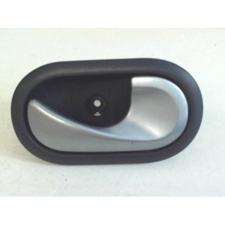 Poignee interieur avant droit RENAULT CLIO III PHASE 2 d’occasion