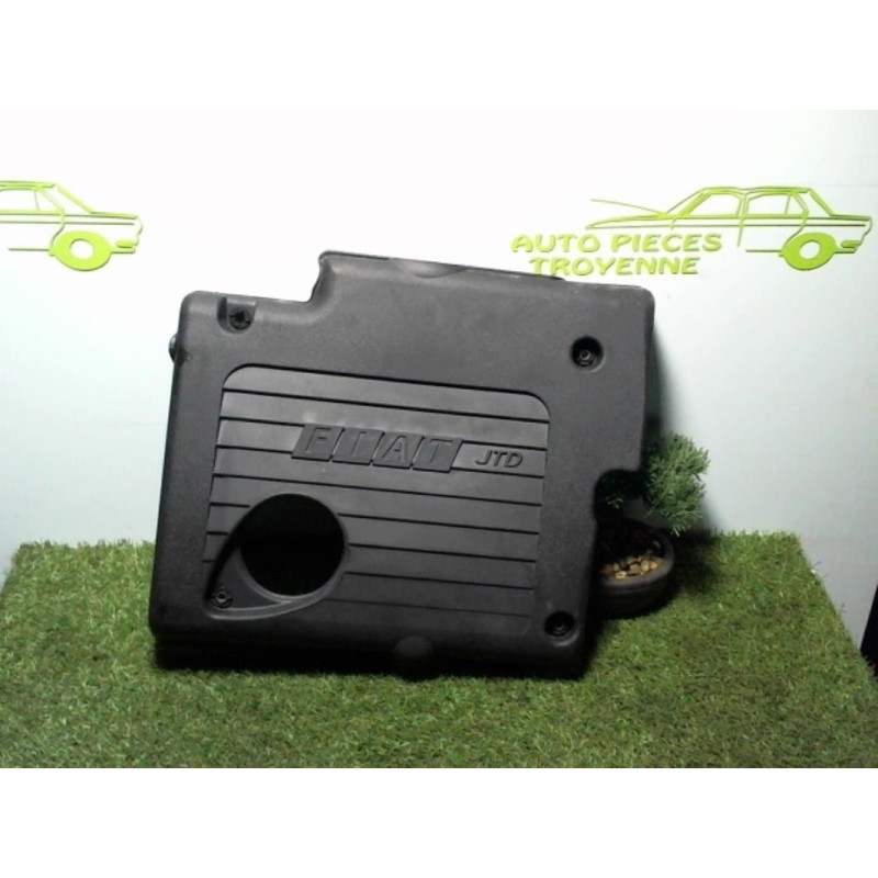 Cache moteur  FIAT MAREA WEEKEND BREAK d’occasion