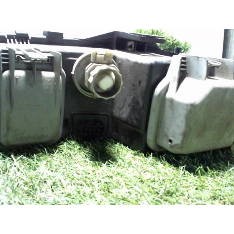 Optique avant principal droit (feux)(phare) FIAT BRAVA d’occasion