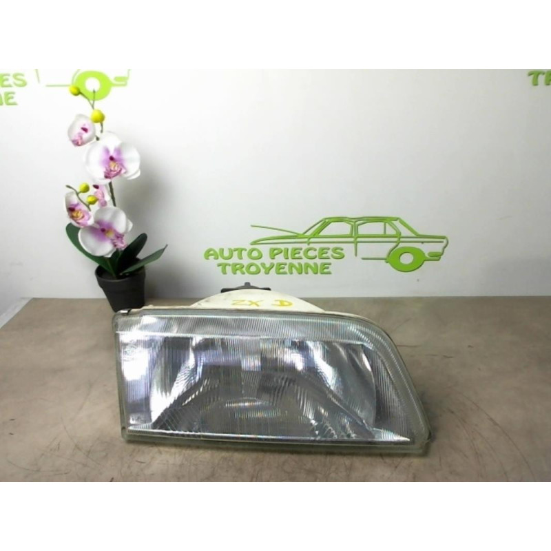 Optique avant principal droit (feux)(phare) CITROEN  d’occasion