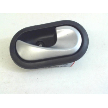 Poignee interieur arriere droit DACIA SANDERO 1.2 16V d’occasion