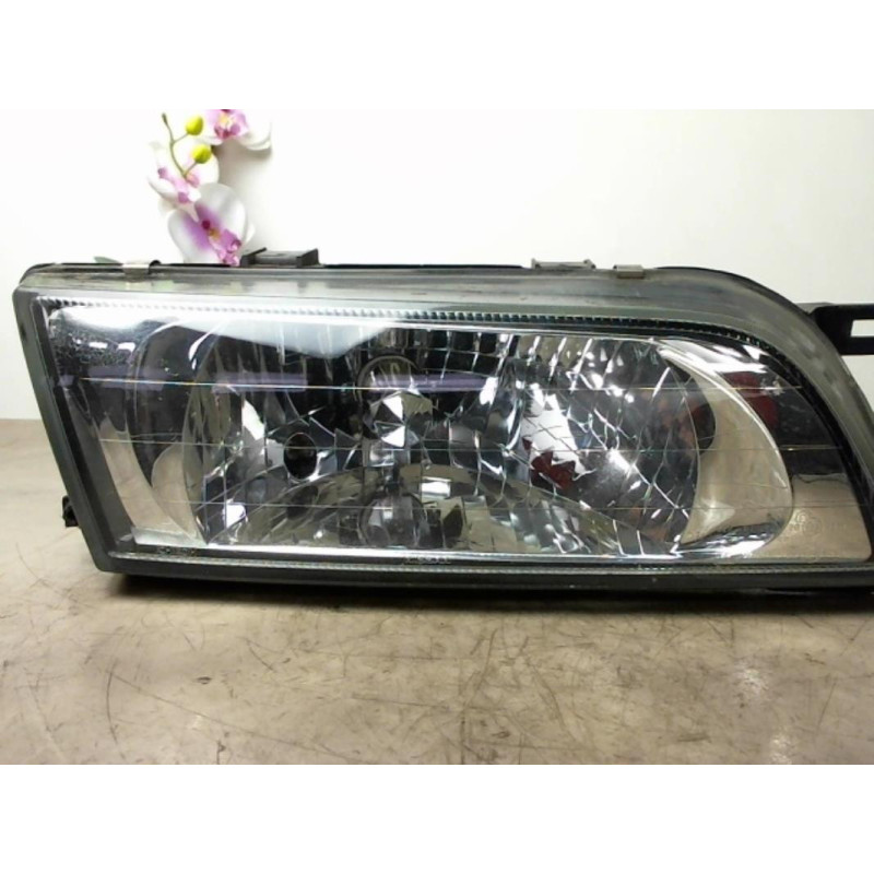 Optique avant principal droit (feux)(phare) NISSAN ALMERA 1 PHASE 2 d’occasion