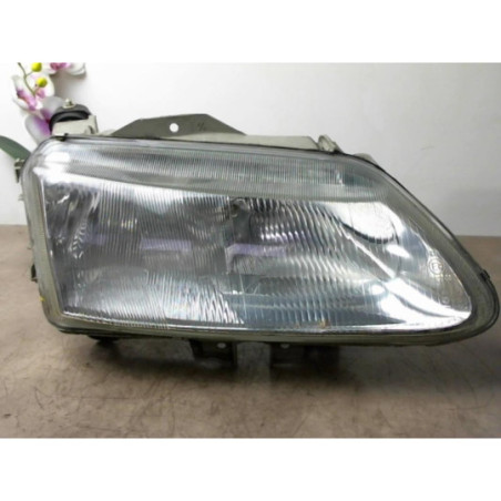 Optique avant principal droit (feux)(phare) RENAULT ESPACE 3 d’occasion