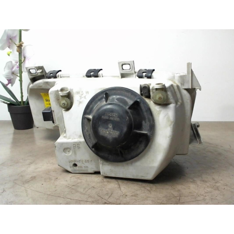 Optique avant principal droit (feux)(phare) VOLKSWAGEN SHARAN 1 PHASE 1 d’occasion