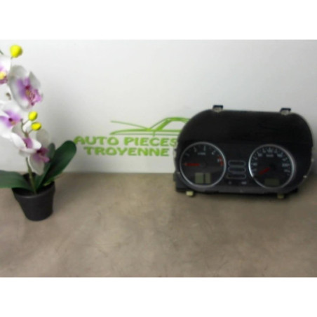 Compteur FORD FIESTA 5 PHASE 1 d’occasion