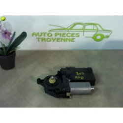 Moteur leve vitre avant droit PEUGEOT 307 PHASE 1 d’occasion