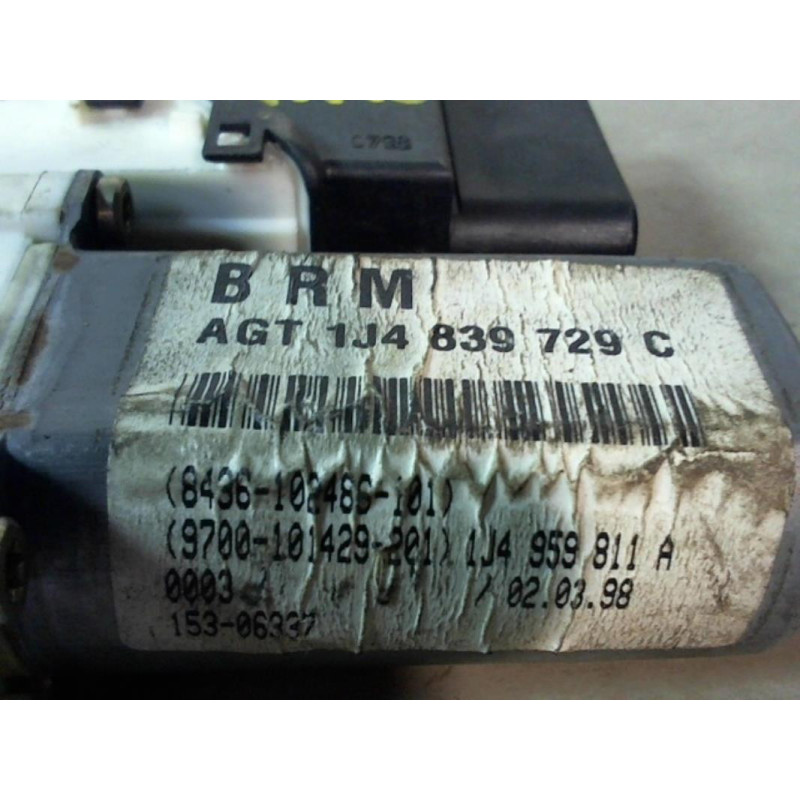 Moteur leve vitre arriere gauche VOLKSWAGEN GOLF 6 d’occasion