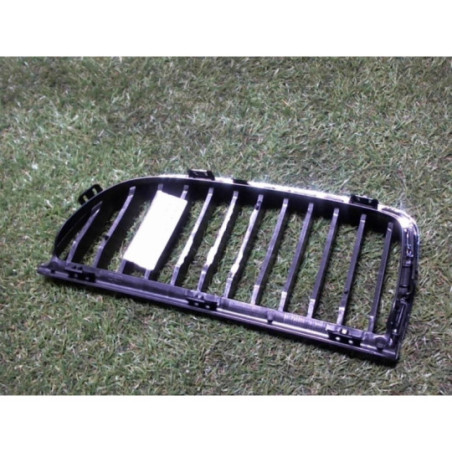 Calandre droite BMW SERIE 3 (E90) PHASE 1 d’occasion