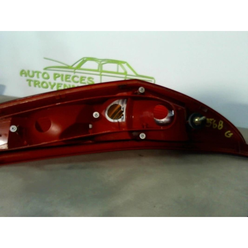 Feu arriere principal gauche (feux) FIAT PUNTO 2 PHASE 1 d’occasion