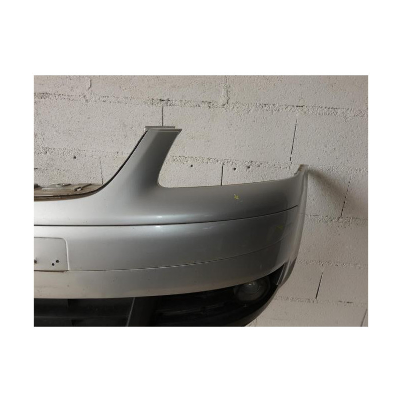 Pare choc avant VOLKSWAGEN TOURAN 1 PHASE 1 d’occasion
