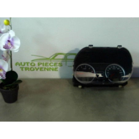 Compteur FORD FIESTA 5 PHASE 1 d’occasion