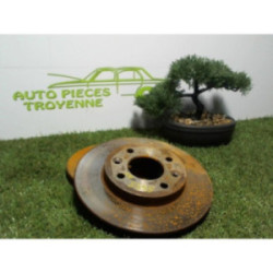 Paire de disques avant (freinage) RENAULT KANGOO 1 PHASE 2 d’occasion