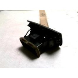 Aerateur tableau de bord AUDI A4 3 AVANT PHASE 1 BREAK d’occasion